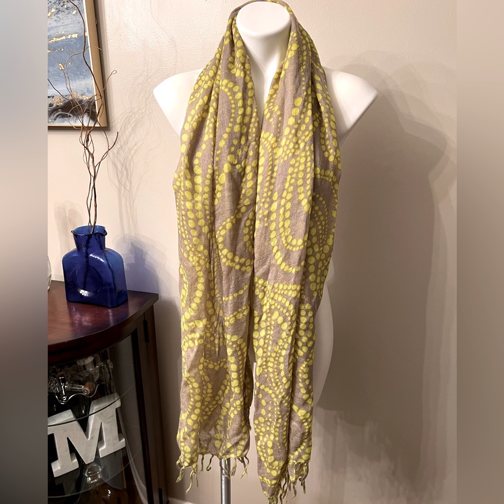 Sheer scarf - Picture 2 of 2